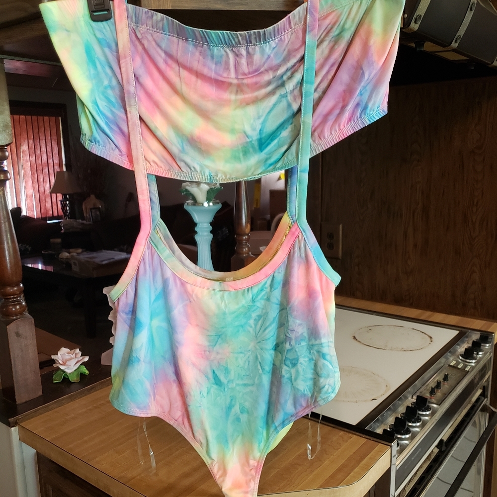 Goodtime USA tie dye bikini size 3x